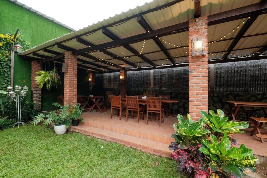 Villa Rumah Canda Bandung